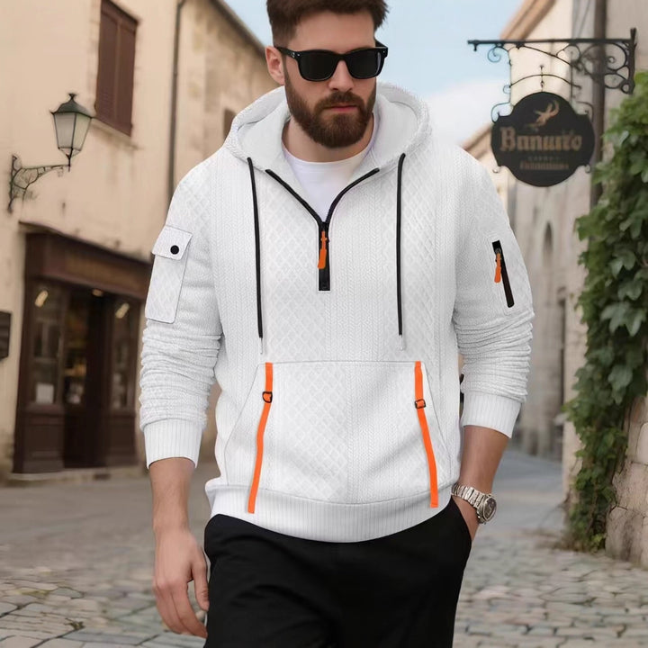 Herr sportig hooded sweatshirt med strukturerad design och praktiska dragkedjefickor Eva Jonsson-Eva Jonsson