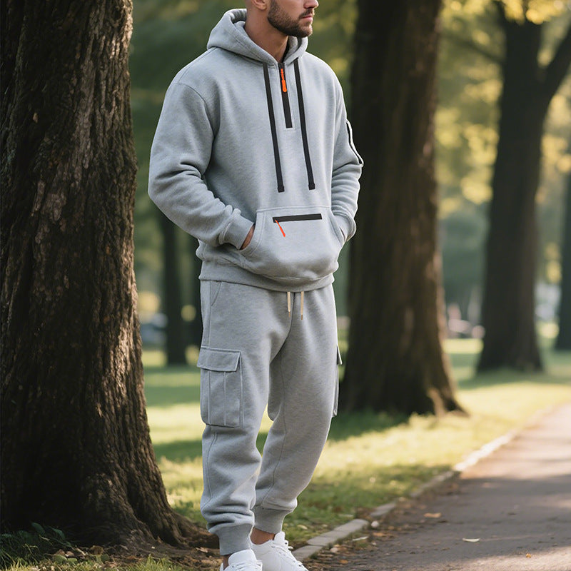 Herr sportig hoodie och byxset med praktiska fickor Mirla-Eva Jonsson