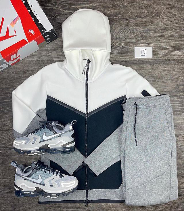 Herr sportigt hoodie-set med andningsbara egenskaper och moderna kontrastdetaljer Mirla-Eva Jonsson