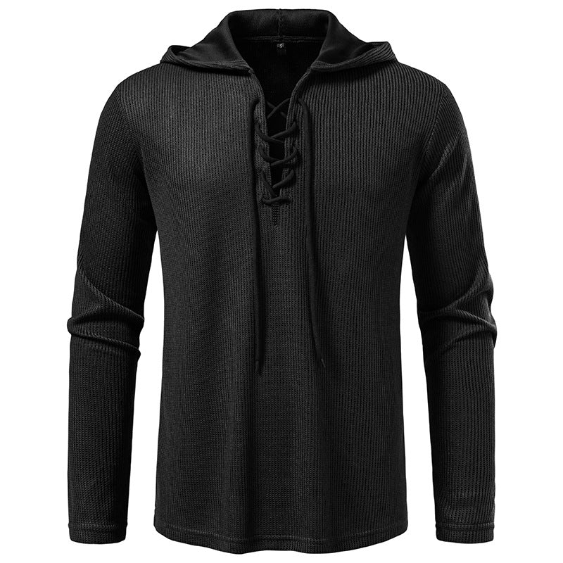 Herrar Hoodie med innovativ snörning och strukturerad design Mirla-Eva Jonsson