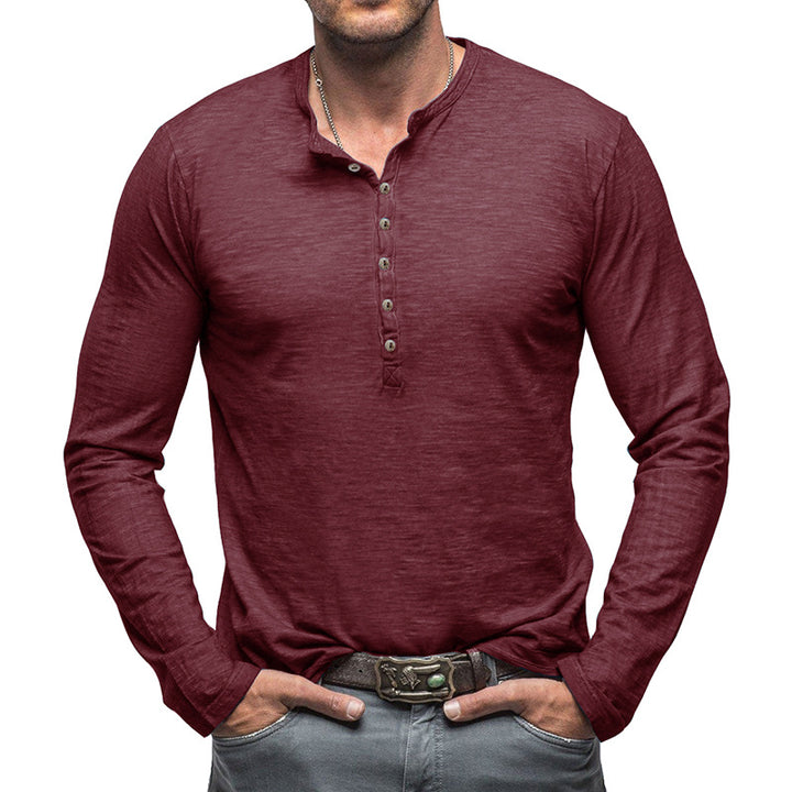 Herrar Långärmad Henley-tshirt med autentiska knappp.Detajer Mirla-Eva Jonsson