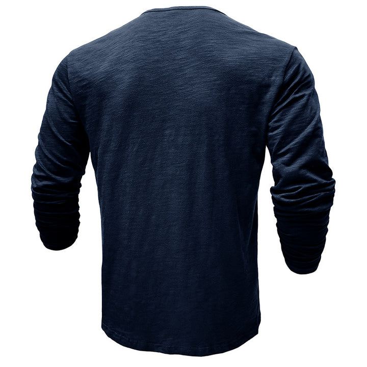 Herrar Långärmad Henley-tshirt med autentiska knappp.Detajer Mirla-Eva Jonsson