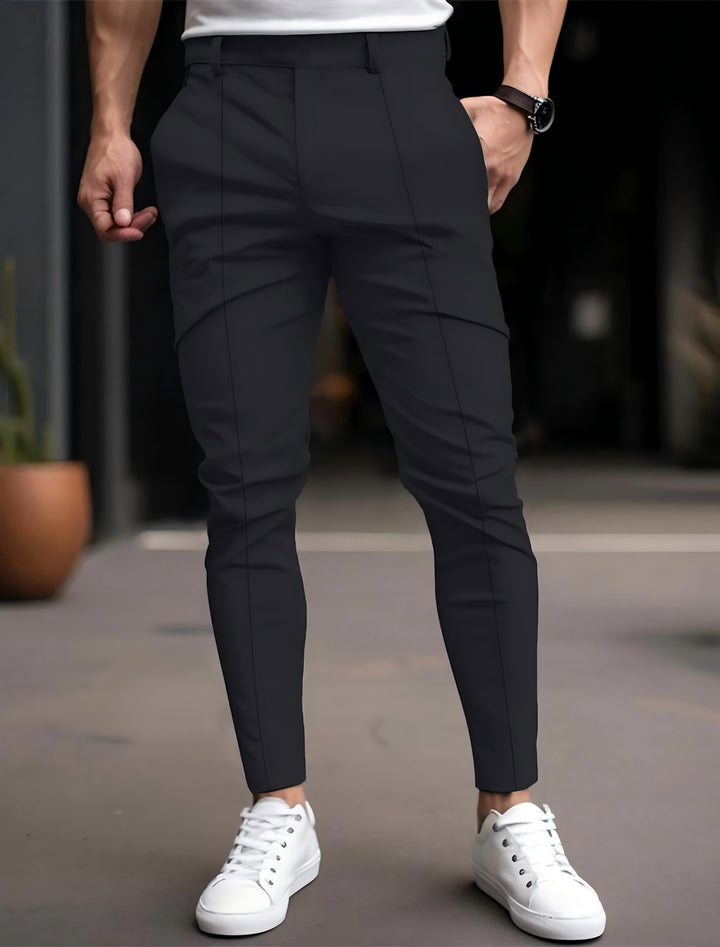 Herrar Modernt slim-fit Chinobyxor med elastisk midja och mångsidiga fickor Mirla-Eva Jonsson