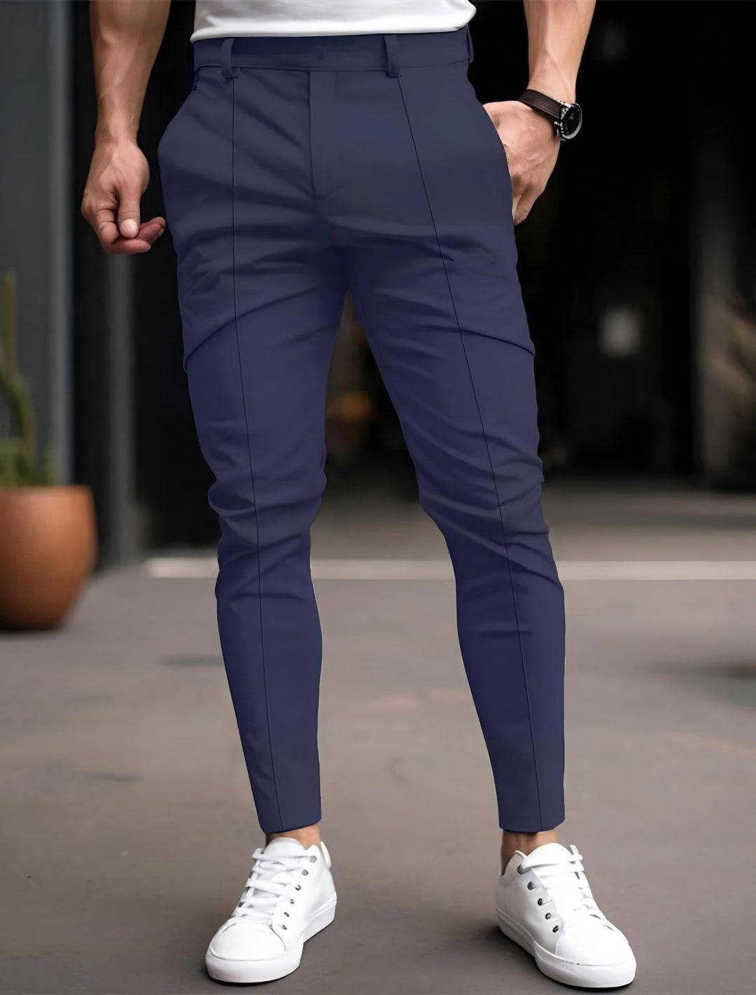 Herrar Modernt slim-fit Chinobyxor med elastisk midja och mångsidiga fickor Mirla-Eva Jonsson