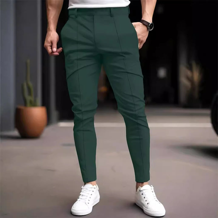 Herrar Modernt slim-fit Chinobyxor med elastisk midja och mångsidiga fickor Mirla-Eva Jonsson