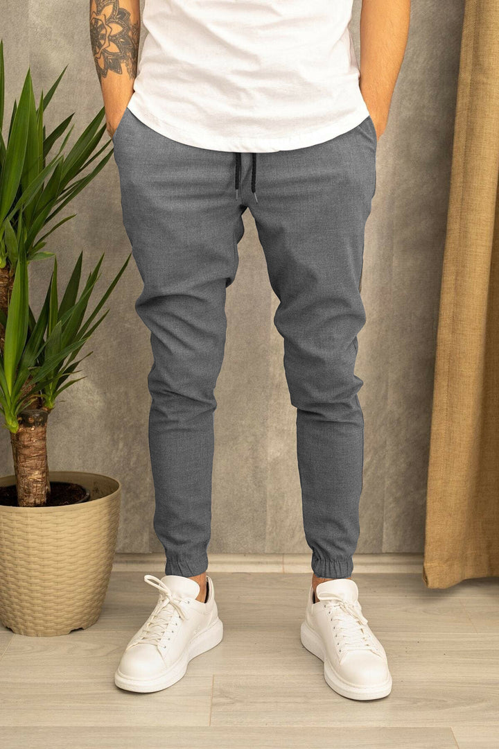 Herrar Slim-Fit Joggingbyxor med elastisk midja och praktiska sidofickor Mirla-Eva Jonsson