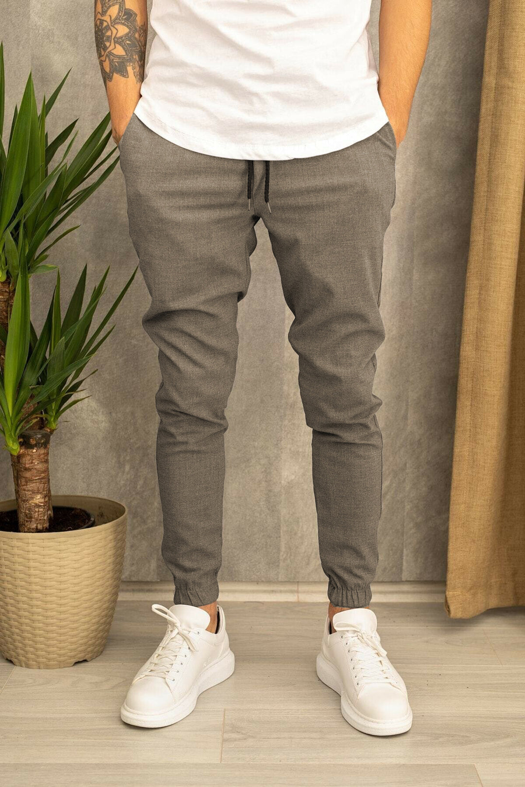 Herrar Slim-Fit Joggingbyxor med elastisk midja och praktiska sidofickor Mirla-Eva Jonsson