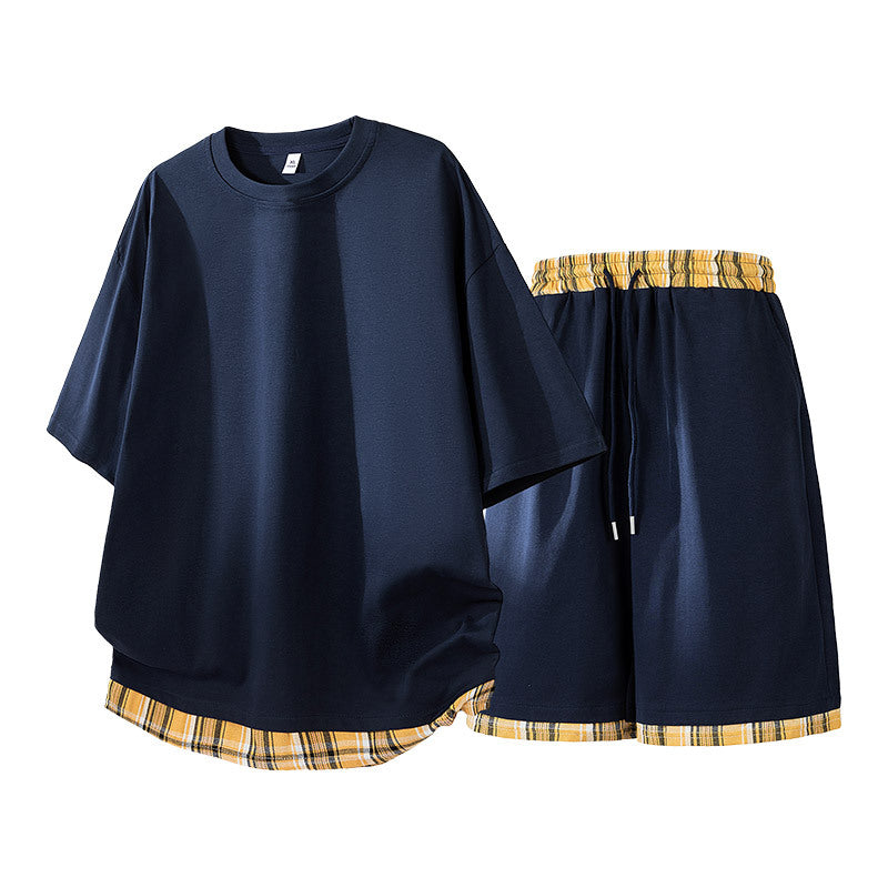 Herrar avslappnad fritidsset med avslappnad t-shirt och shorts Mirla-Eva Jonsson
