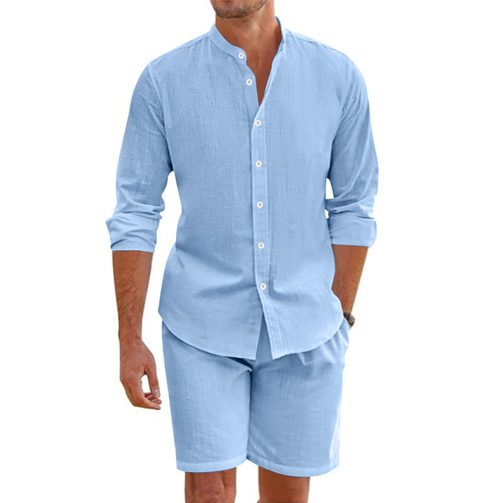 Herrar avslappnad outfit-set med modern Henley-skjorta och shorts Eva Jonsson-Eva Jonsson