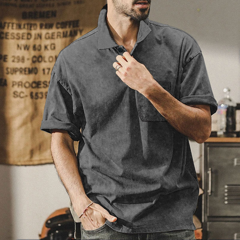 Herrar avslappnad polo med bröstficka Eva Jonsson-Eva Jonsson