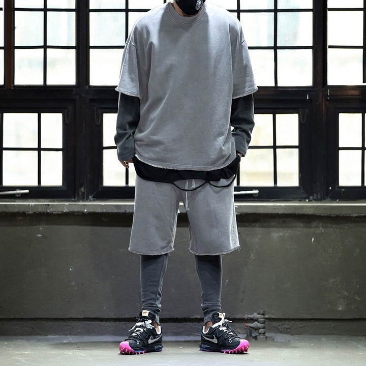 Herrar avslappnad premium fritidsset med oversized t-shirt och lösa shorts Mirla-Eva Jonsson