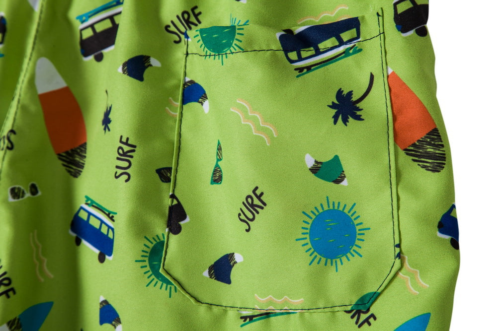 Herrar badshorts med modernt surfmotiv Mirla-Eva Jonsson