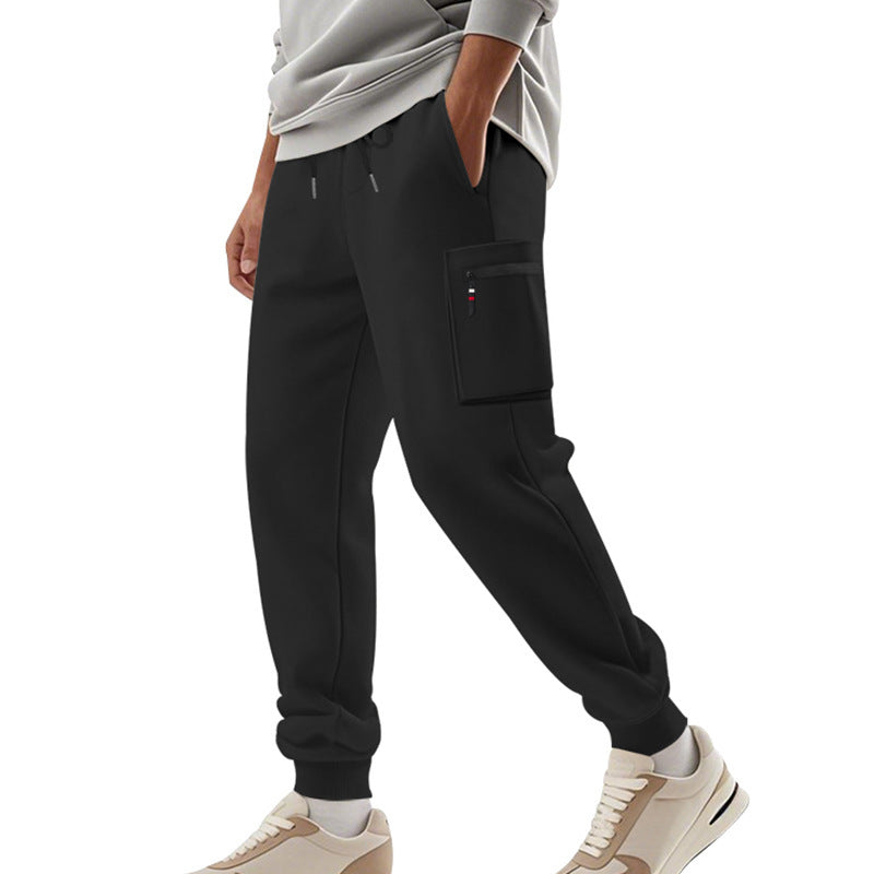 Herrar cargo-joggingbyxor med elastisk midja och rymliga sidofickor Mirla-Eva Jonsson