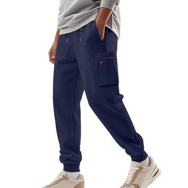 Herrar cargo-joggingbyxor med elastisk midja och rymliga sidofickor Mirla-Eva Jonsson