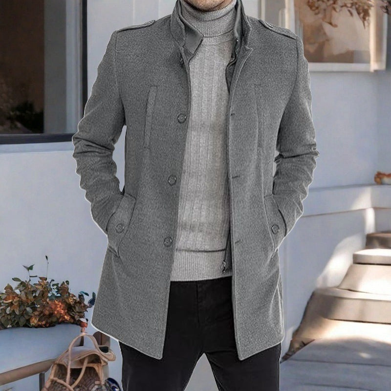Herrar elegant, medeltung fritidsjacka med ståkrage och sidofickor Mirla-Eva Jonsson
