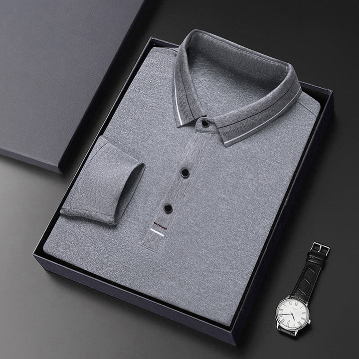 Herrar elegant poloshirt med strukturerad krage och stiliga detaljer Mirla-Eva Jonsson