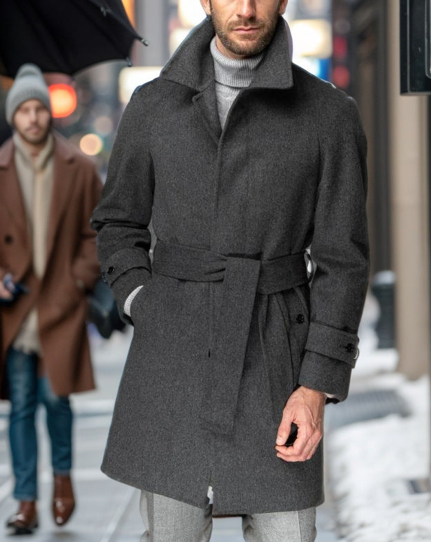 Herrar elegant trenchcoat med midjejusterbart bälte och högkvalitativt foder Eva Jonsson-Eva Jonsson