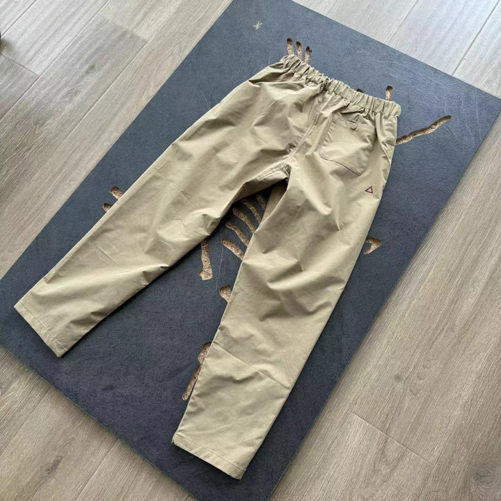 Herrar funktionsbyxor med elastisk midja och mångsidiga fickor Mirla-Eva Jonsson