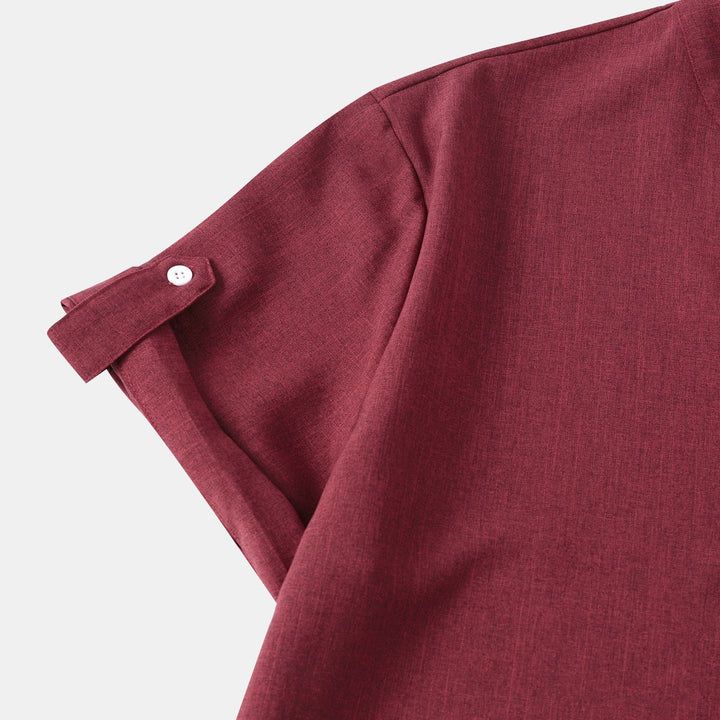 Herrar kortärmad skjorta med innovativ Henley-krage och avslappnad design Eva Jonsson-Eva Jonsson