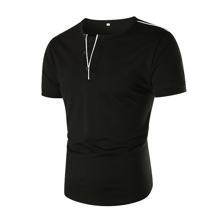 Herrar kortärmad t-shirt med halv knappslå och kontrasterande sömmar Mirla-Eva Jonsson