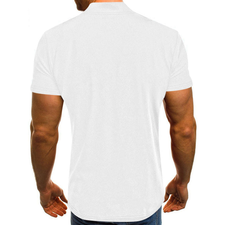 Herrar kortärmad zip-t-shirt med praktisk bröstficka Mirla-Eva Jonsson