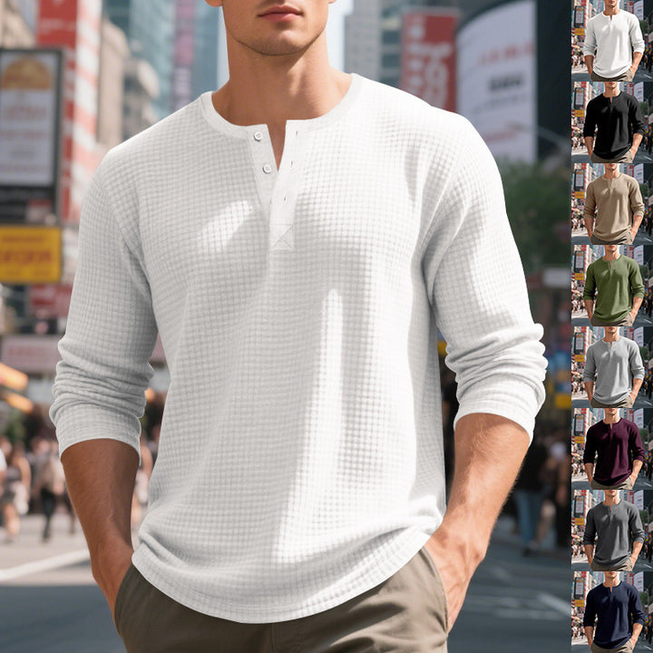 Herrar långärmad Henley-shirt med strukturerad design Mirla-Eva Jonsson
