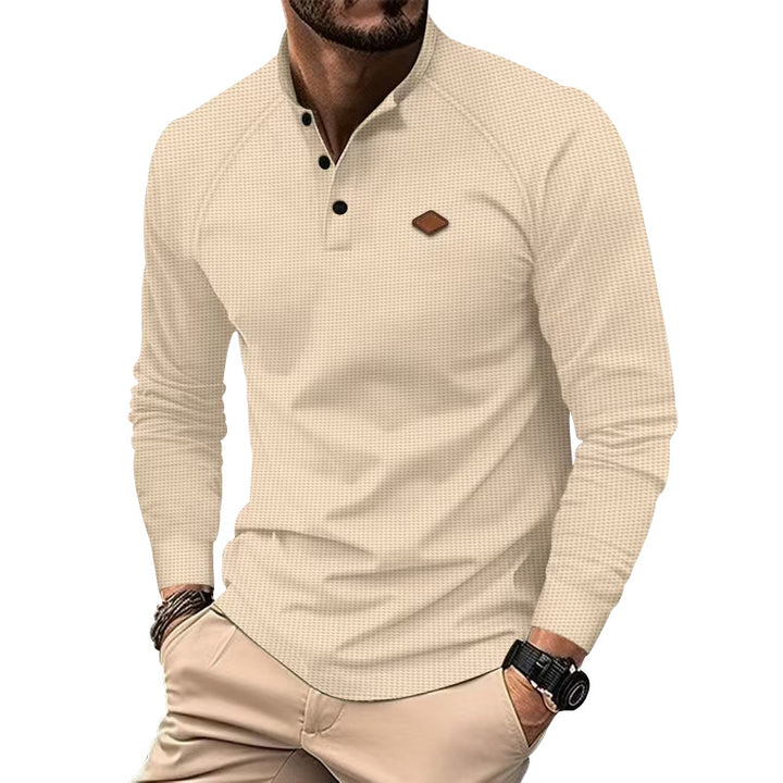 Herrar långärmad Henley-shirt med strukturerad yta och moderna knappr detaljer Eva Jonsson-Eva Jonsson