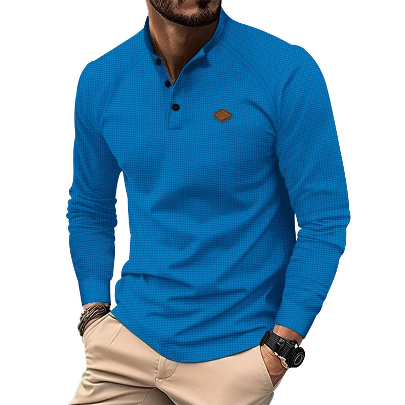 Herrar långärmad Henley-shirt med strukturerad yta och moderna knappr detaljer Eva Jonsson-Eva Jonsson