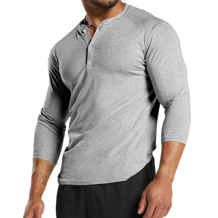 Herrar långärmad Henley-t-shirt av andningsbart bomullsmix med knapppdetaljer Mirla-Eva Jonsson