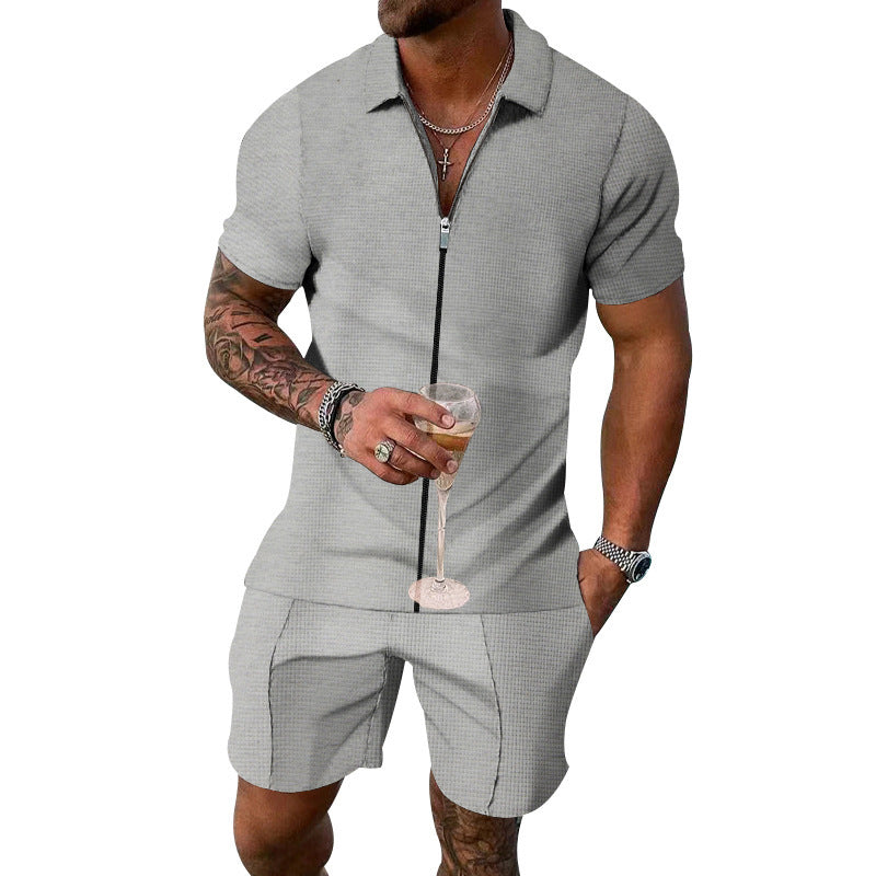 Herrar modern fritidsset med kortärmad skjorta och shorts Mirla-Eva Jonsson