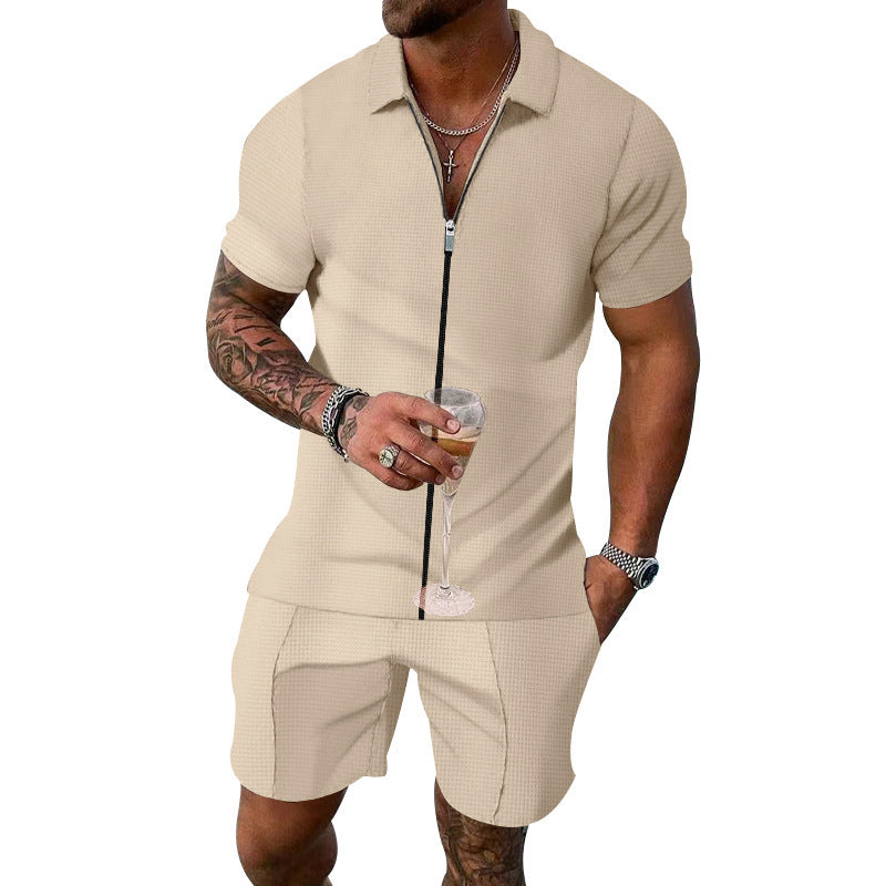 Herrar modern fritidsset med kortärmad skjorta och shorts Mirla-Eva Jonsson