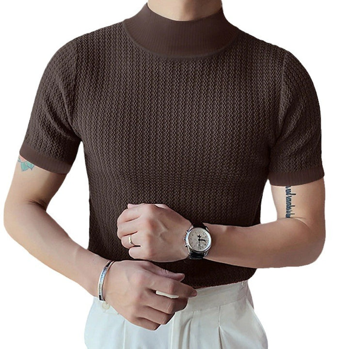 Herrar modernt T-shirt med strukturerat mönster och hög krage Eva Jonsson-Eva Jonsson