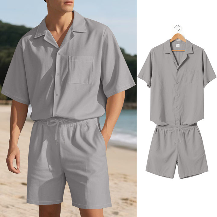 Herrar modernt sommar set av bekväm kortärmad skjorta och shorts Mirla-Eva Jonsson