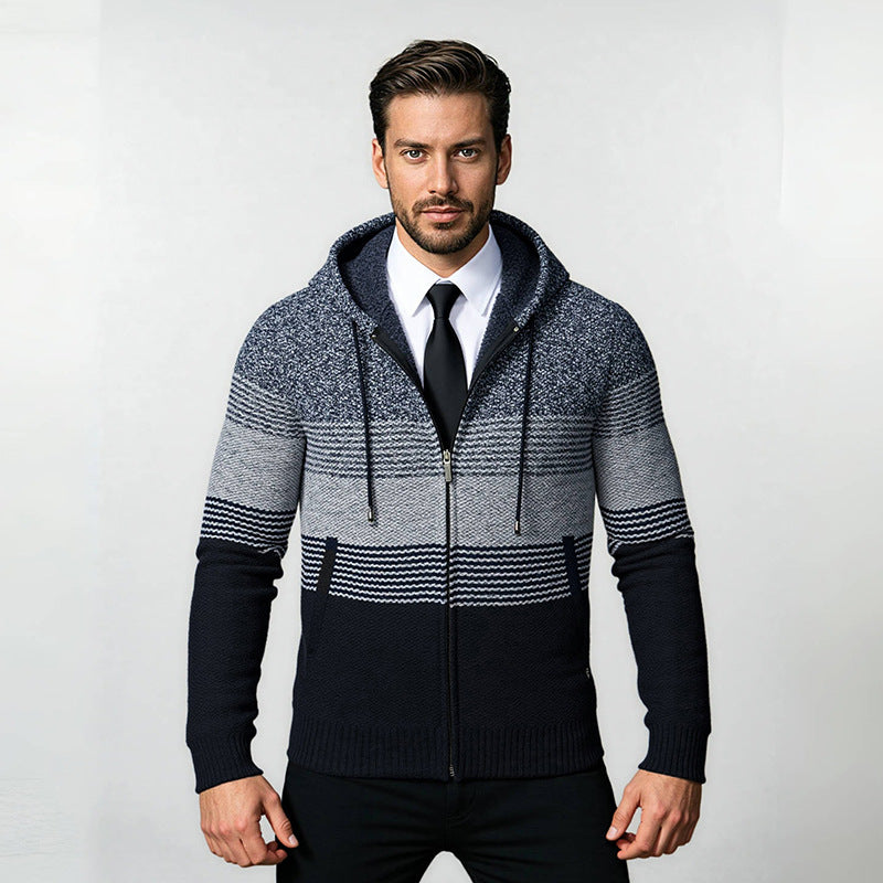 Herrar modete Hoodie-jacka med strukturerad design och praktiska fickor Mirla-Eva Jonsson