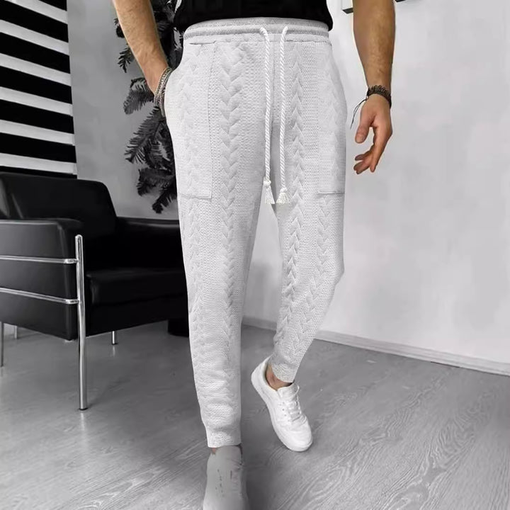 Herrar modiska joggingbyxor med unik strukturdesign Mirla-Eva Jonsson