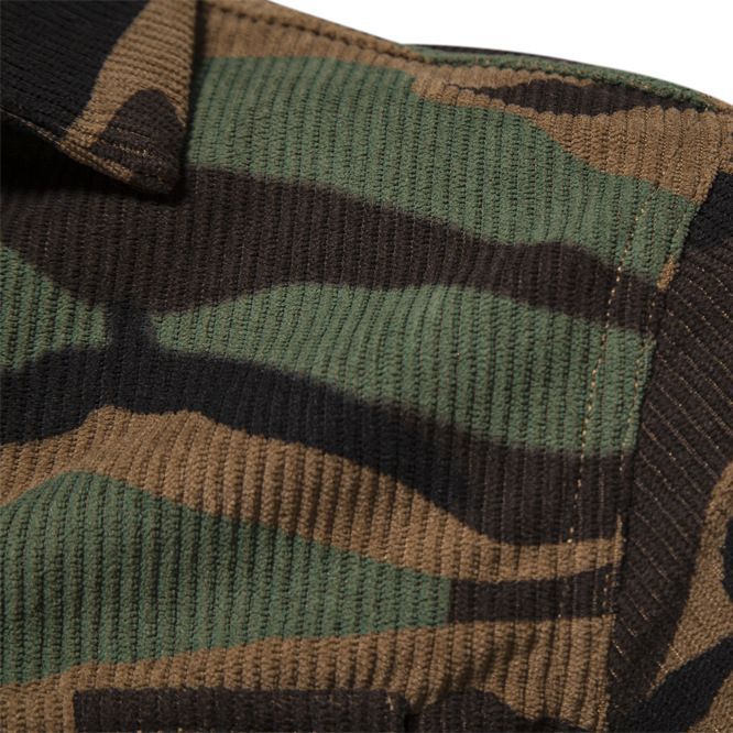 Herrar rutigt skjorta i camouflage design med bröstfickor Eva Jonsson-Eva Jonsson