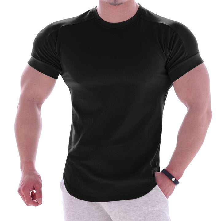 Herrar sportigt kortärmat T-shirt med ergonomisk skärning och fuktreglerande material Mirla-Eva Jonsson