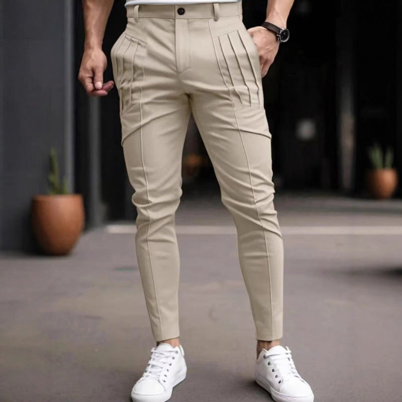 Herrar stiliga Slim-Fit kostymbyxor med plisserad design Mirla-Eva Jonsson