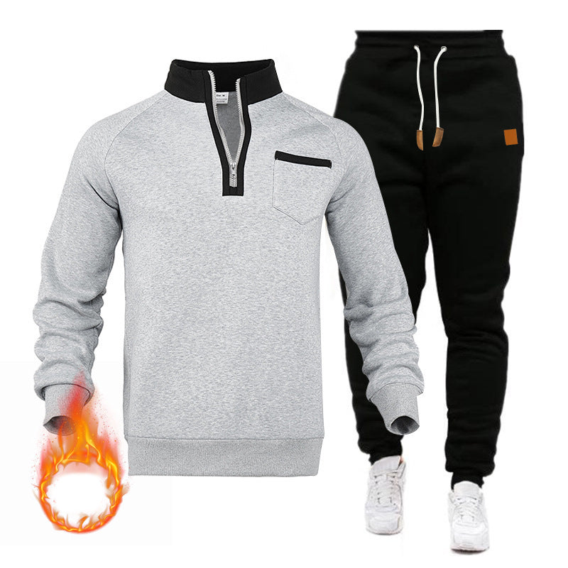 Herrar sweatshirt och joggingsbyxor set med modern ståkrage och praktisk bröstficka Eva Jonsson-Eva Jonsson