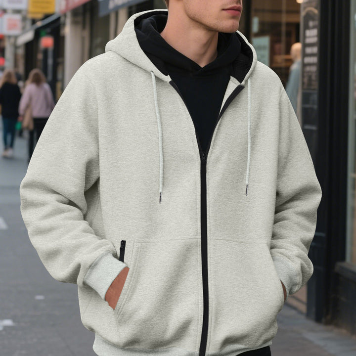 Herrar zip-hoodie med praktiska fickor och ventilerande fleece-inredning Mirla-Eva Jonsson