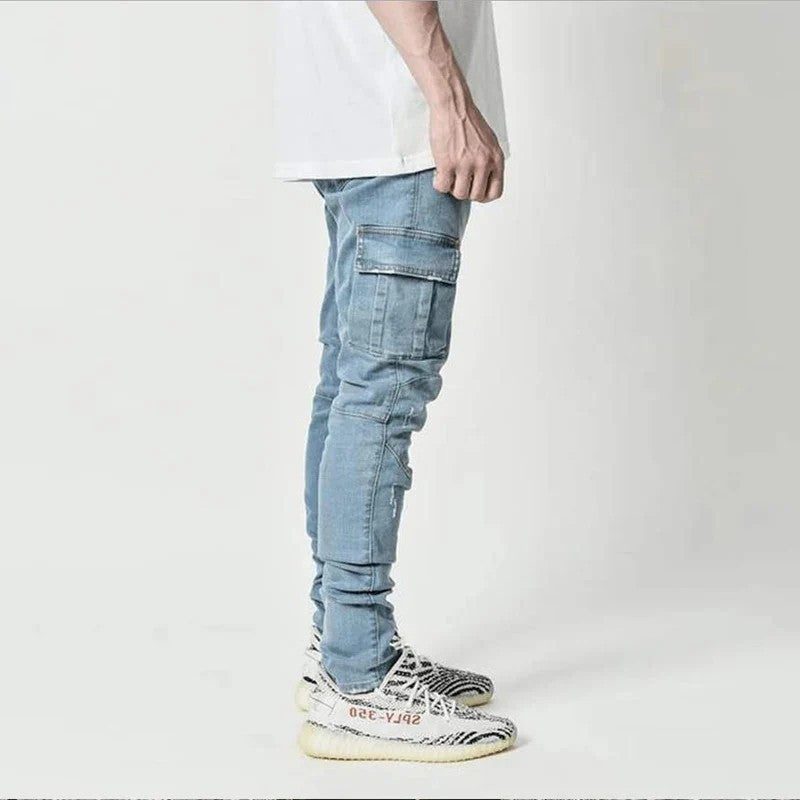 Herrarnas Cargo-jeans med multifunktionella fickor och modern Slim-Fit skärning Mirla-Eva Jonsson