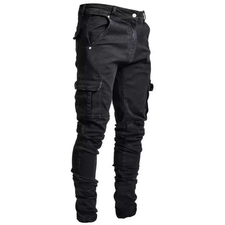 Herrarnas Cargo-jeans med multifunktionella fickor och modern Slim-Fit skärning Mirla-Eva Jonsson