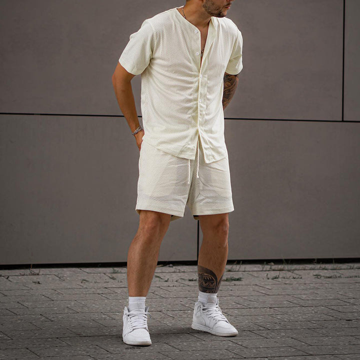 Herrarnas andningsbara sportset med kortärmad skjorta och shorts Mirla-Eva Jonsson