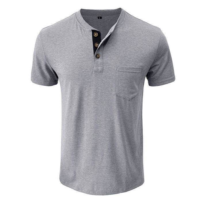 Herrarnas avslappnade Henley T-shirt med knapplist och bröstficka Mirla-Eva Jonsson