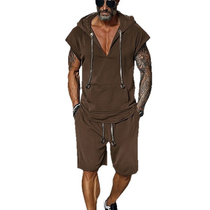 Herrarnas avslappnade fritidsset med stilig hoodie-t-shirt och shorts Mirla-Eva Jonsson