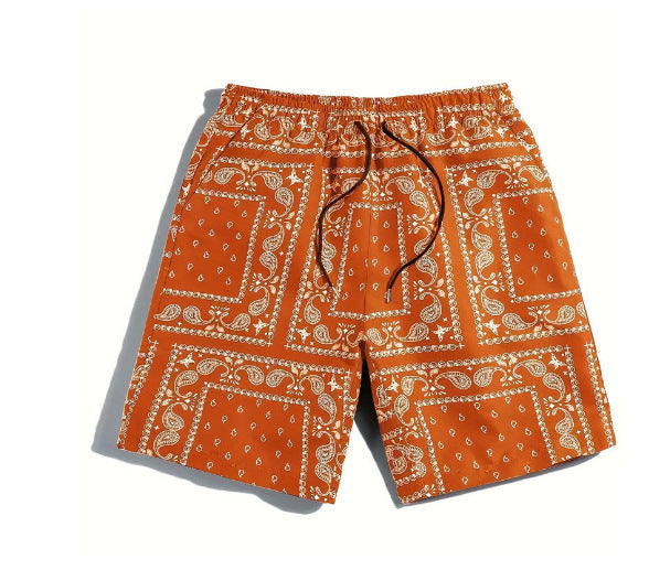 Herrarnas badshorts i andningsbart material med modernt paisleymönster Mirla-Eva Jonsson