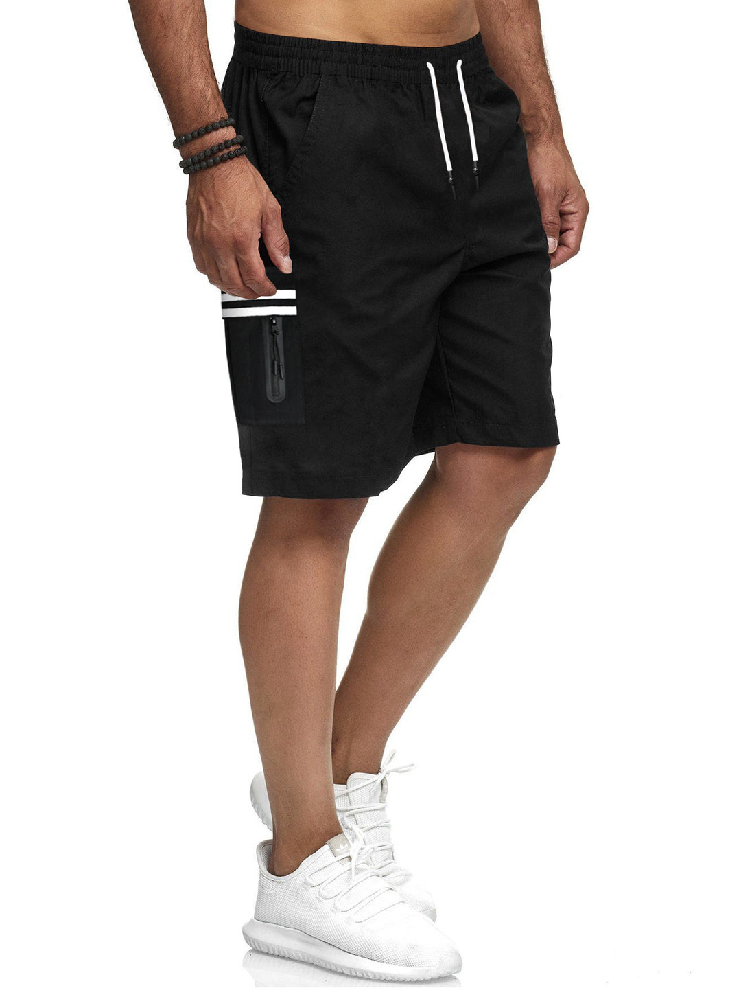 Herrarnas badshorts med praktiska dragkedjefickor och elastiskt midjeband Mirla-Eva Jonsson