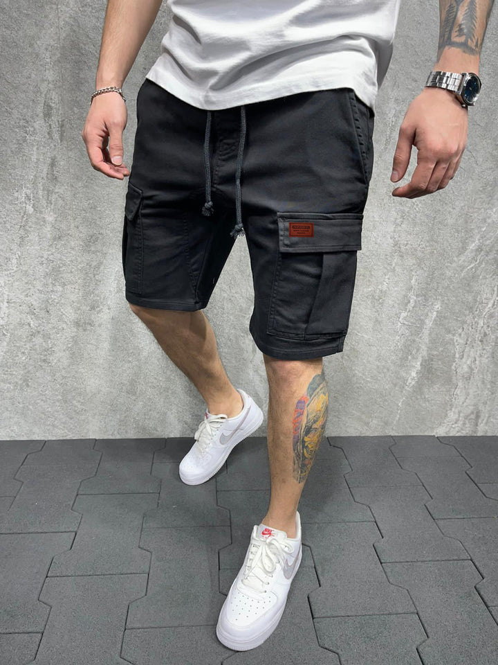 Herrarnas cargo-shorts med praktiska sidofickor och justerbar gummisnodd Eva Jonsson-Eva Jonsson