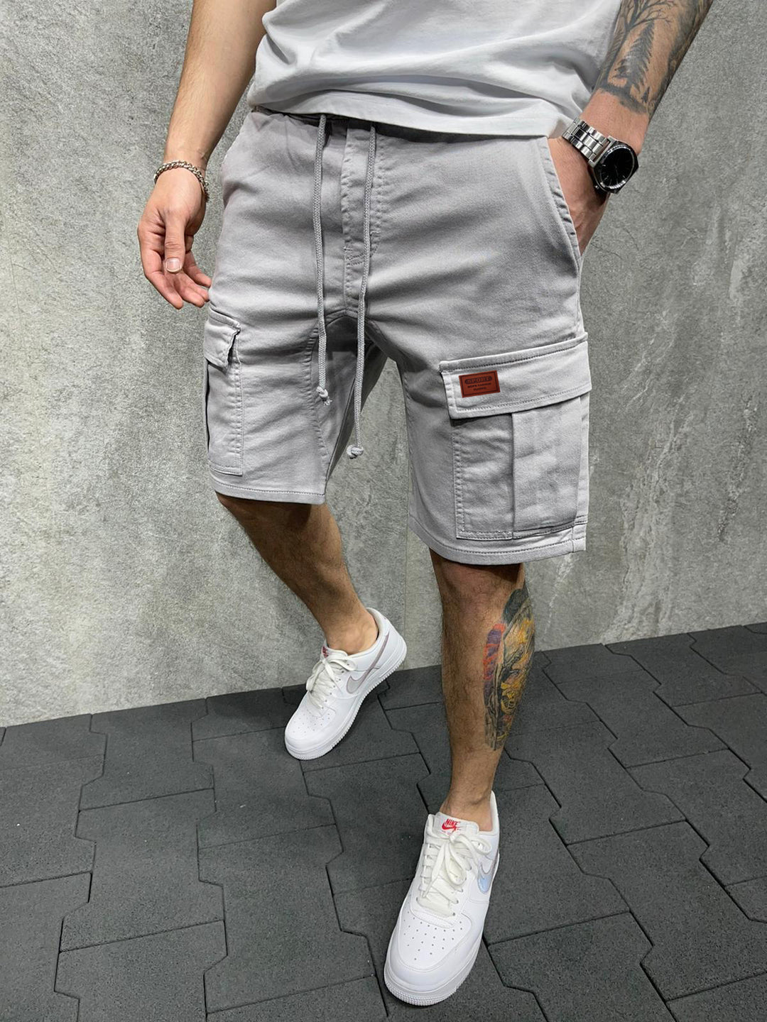 Herrarnas cargo-shorts med praktiska sidofickor och justerbar gummisnodd Eva Jonsson-Eva Jonsson