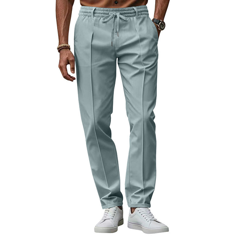 Herrarnas eleganta Chino-byxor med elastisk midja och praktiska fickor Mirla-Eva Jonsson